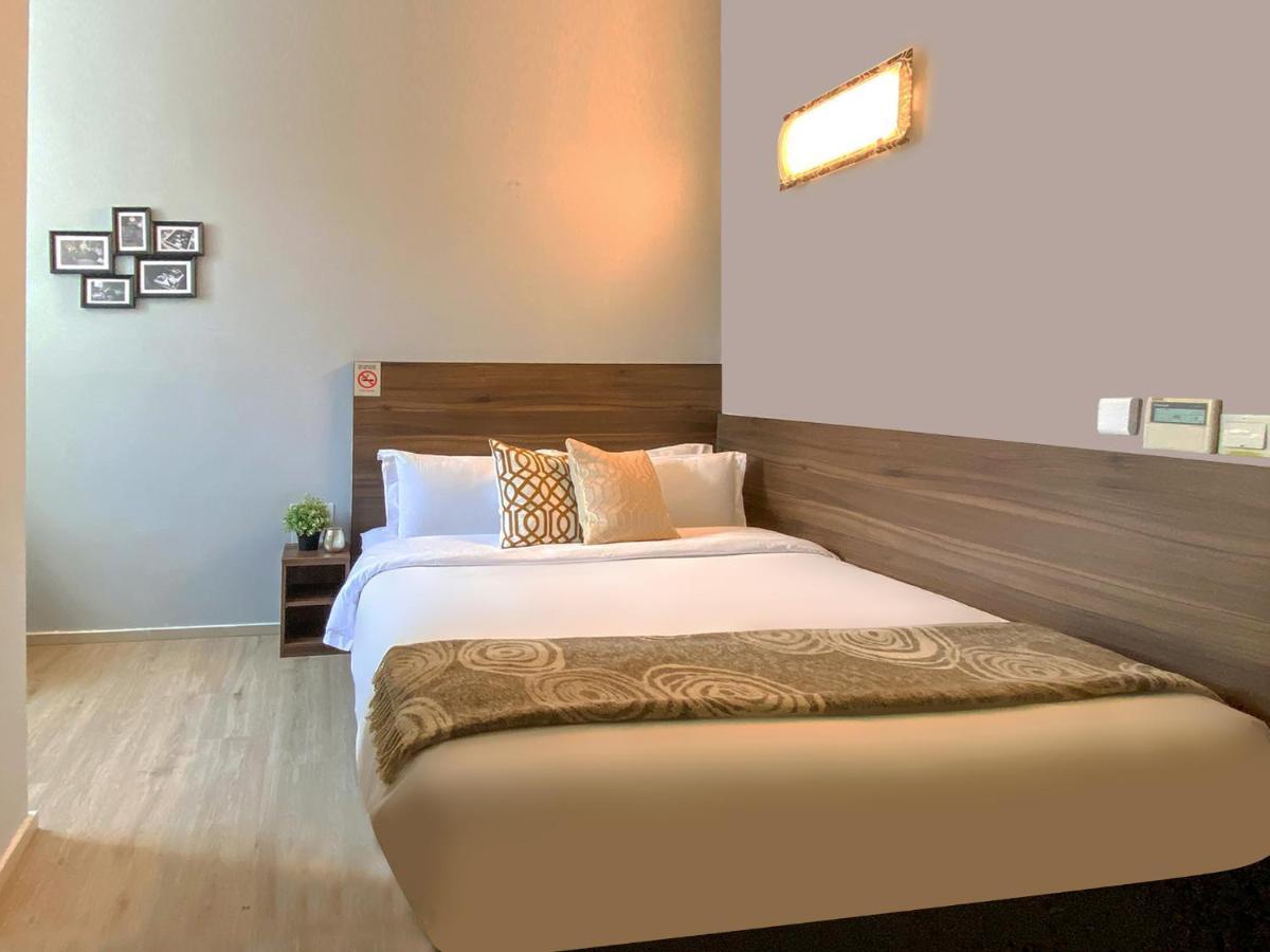 St Signature Bugis Beach, Dayuse, 8-9 Hours, Check In 8Am Or 11Am Singapore Exterior photo