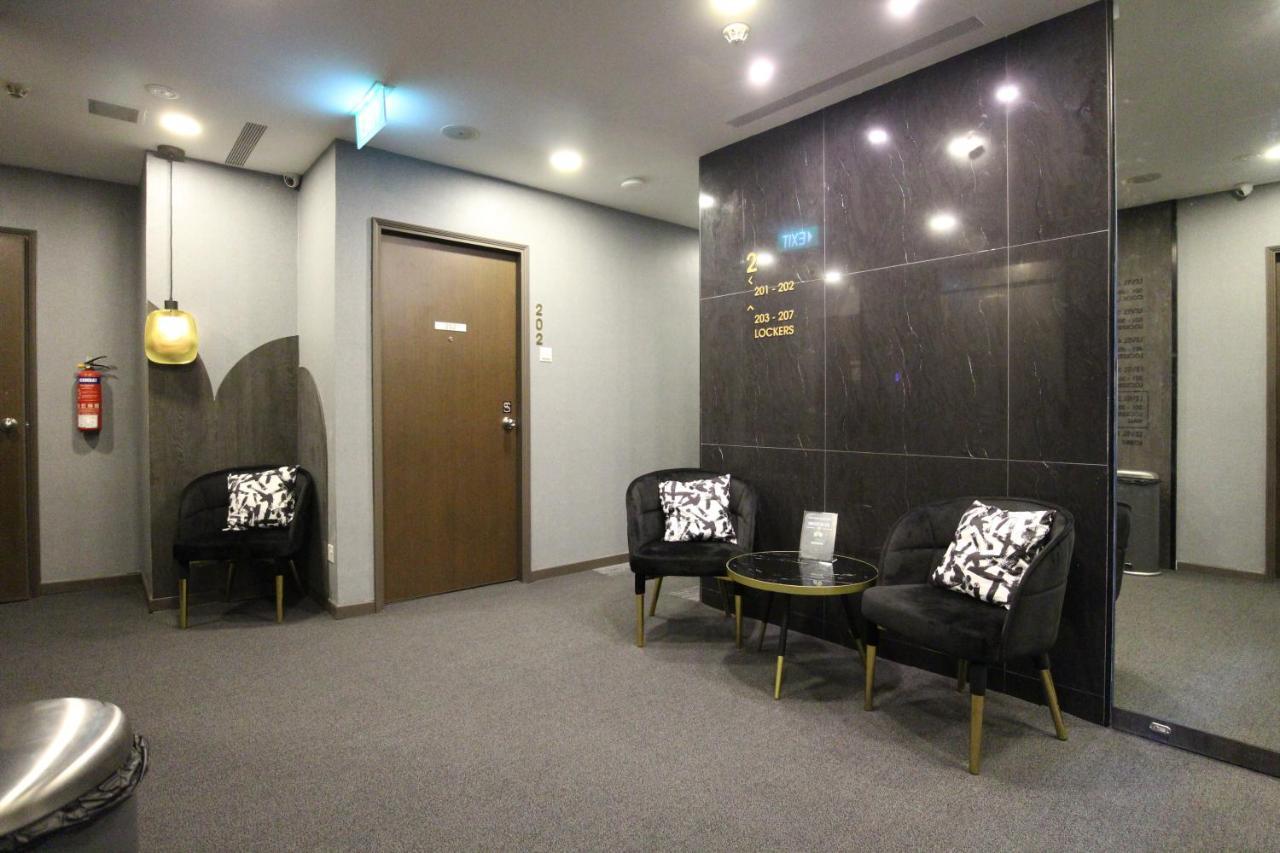 St Signature Bugis Beach, Dayuse, 8-9 Hours, Check In 8Am Or 11Am Singapore Exterior photo